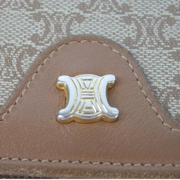 Celine Vintage Triomphe Continental Wallet - Picture 13 of 15